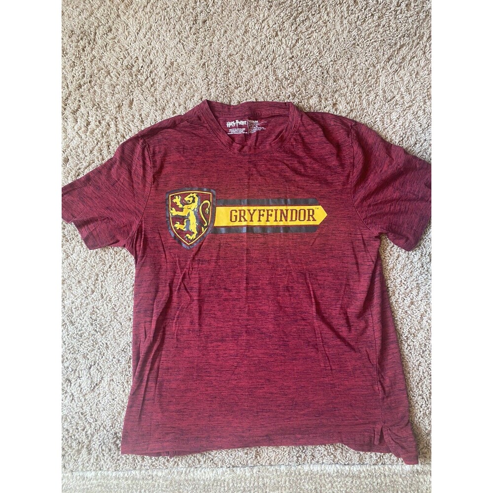 Maroon Harry Potter Gryffindor T Shirt Size M